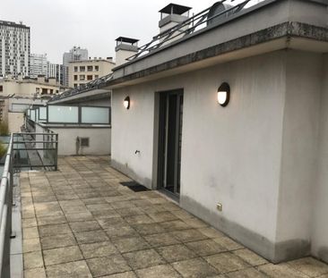 location Appartement T6 DE 140.9m² À PARIS - Photo 3