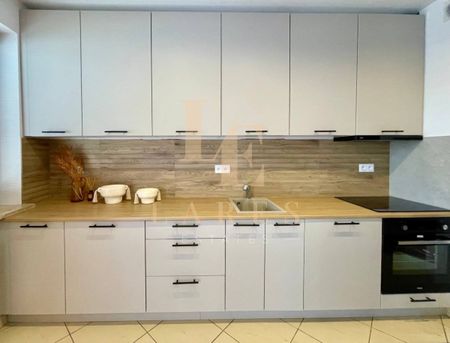 Po remoncie|Komórka i garaż w cenie|Garderoba - Фото 2