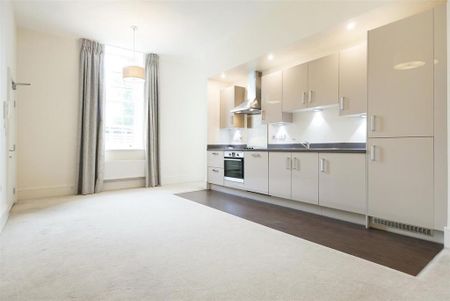 2 bedroom apartment to rent - Photo 3