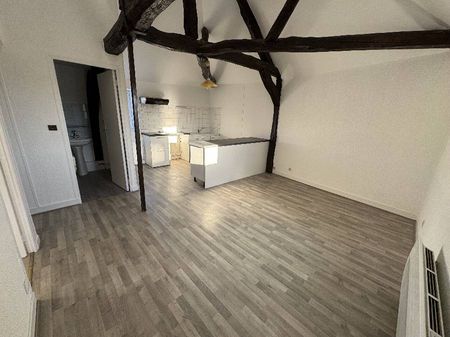 Location Appartement 2 pièces 37m² - Photo 3