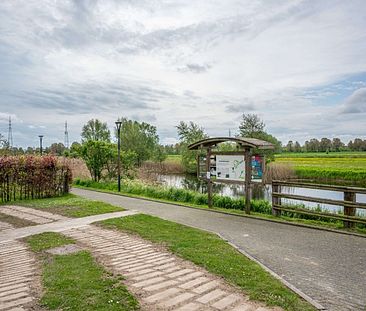 Ruim 2 slaapkamer appartement met garage in hartje Sint-Baafs-Vijve TE HUUR! - Foto 4