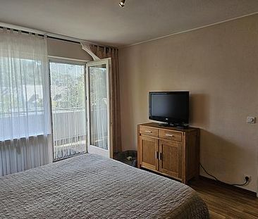 Geräumige 2-Raum-Wohnung in gepflegter Wohnanlage *Tiefgaragenstell... - Foto 1