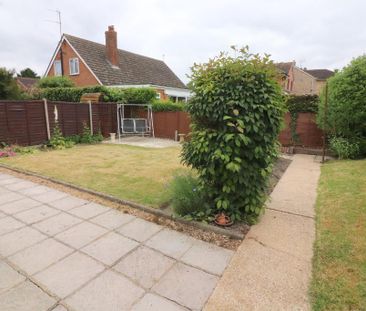 3 bedroom semi-detached house to rent - Photo 5