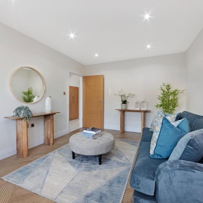 4 bedroom semi-detached house to rent - Photo 1