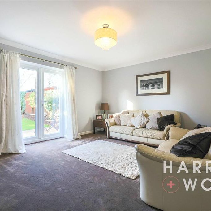 1 bedroom in a house share to rent - Photo 1