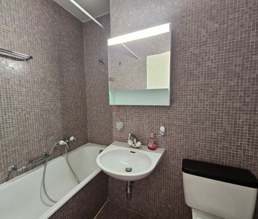 Spacieux studio avec balcon à louer - Foto 2