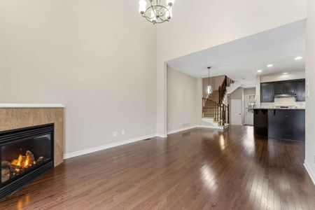 For Lease - 359 Kingbrook Drive, Kanata, Ontario - Photo 2