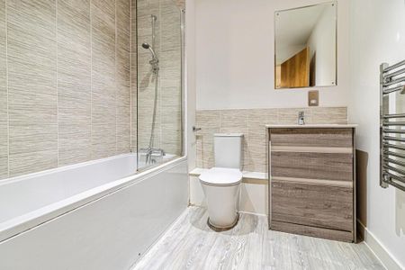 2 bedroom apartment to rent - Photo 5