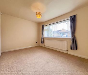 3 bedroom detached bungalow to rent - Photo 5