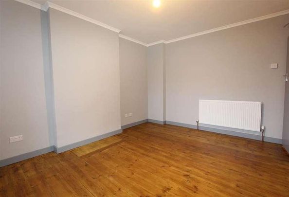 Crescent Road, Crouch End, N8 - Photo 1