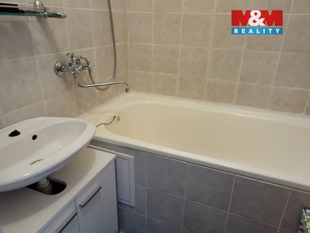 Pronájem bytu 3+1 59 m² - Fotografie 4