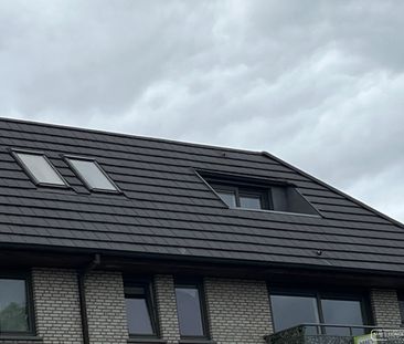 Dakappartement met 2 slaapkamers, groot terras en garage te huur in... - Photo 5