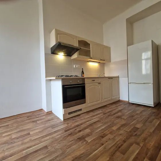 2+kk 54 m - Fotografie 1