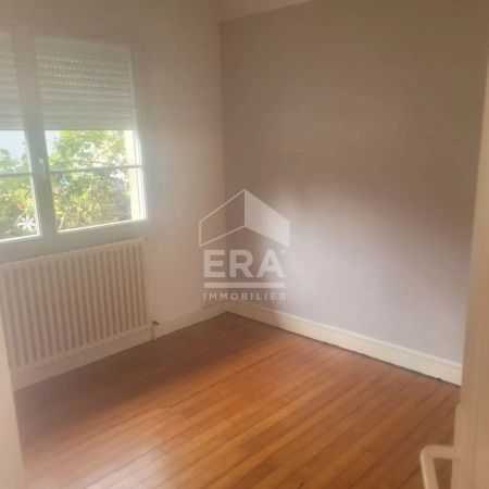 A louer, jolie Maison de plain-pied type 5 en centre-ville de Périgueux (24000) - Photo 4