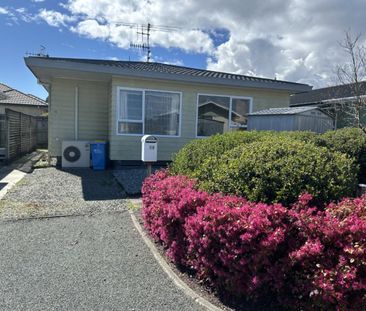 Safe & Secure Living in Waimea Village - Photo 2