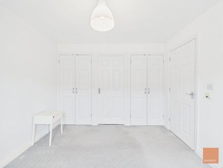 3 bedroom semi-detached house to rent - Photo 4