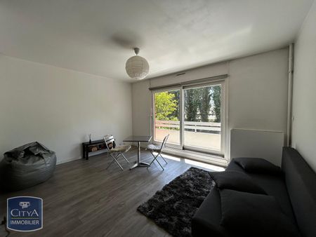 Location Appartement 1 pièce 27m² SECLIN 59113 - Photo 5