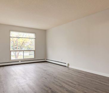 Premier Suite - 1 Bedroom - Photo 2