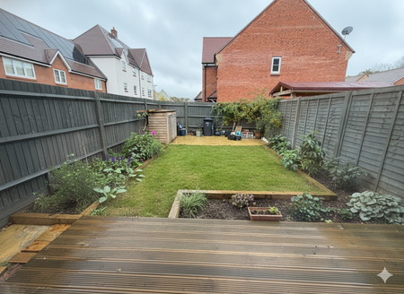 4 bedroom semi-detached house to rent - Photo 4