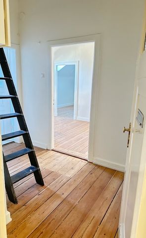 modernisierte 2,5 Zimmer Dachgeschosswoh ... - Foto 3