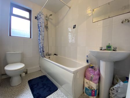 Llanbleddian Gardens, Cathays - Photo 5