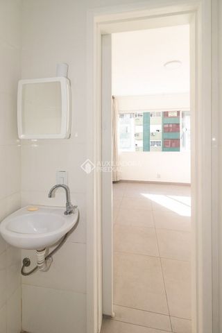 Kitnet com 1 quarto e 26m² para alugar em Centro Histórico, Porto Alegre. - Photo 4