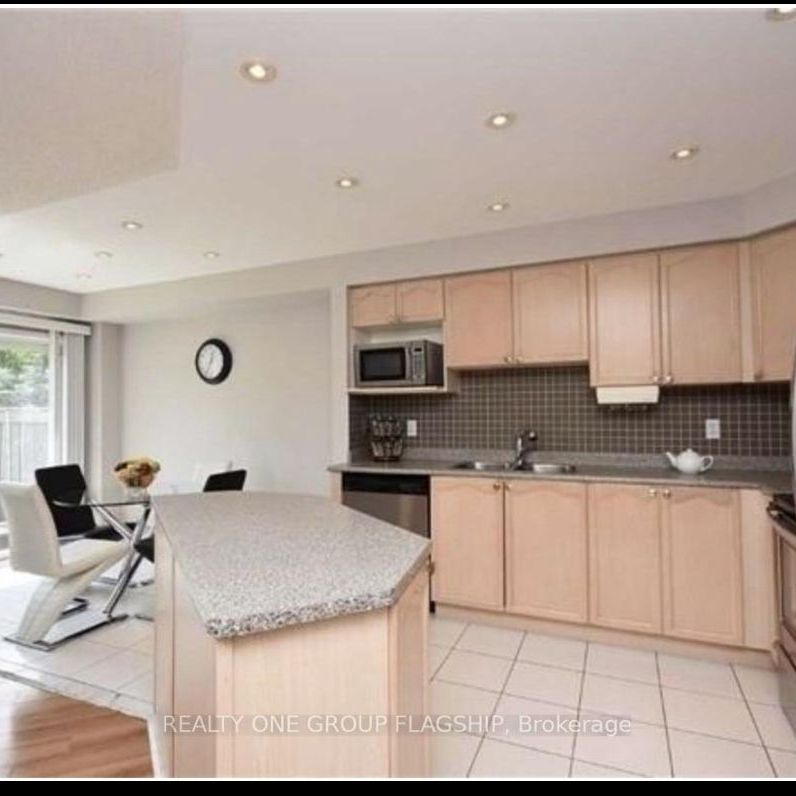 For Lease - 5530 Glen Erin Drive Unit# 166, Mississauga, Ontario - Photo 1