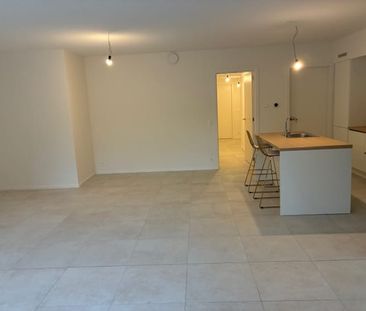 Appartement te huur - Photo 1