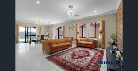 Relax, Entertain & Enjoy - The Perfect Home for Modern Living - Photo 2