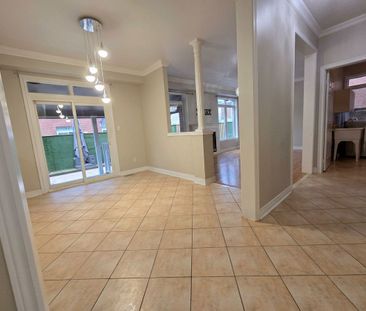 For Lease - 32 Arundel Drive, Vaughan, Ontario - Photo 4