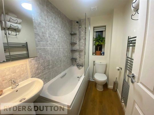Elderflower Drive, 28, Salford, M6 6LJ, Greater Manchester - Photo 1