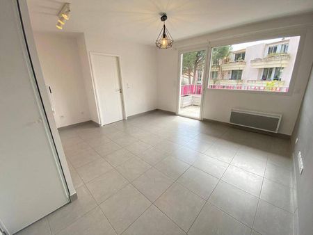 Location appartement récent 2 pièces 38.12 m² à Montpellier (34000) - Photo 4