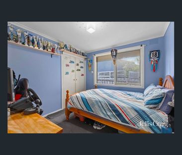 Comfort & Convenience in the Highvale Secondary Zone - Photo 4