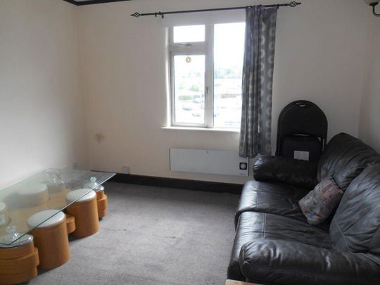 2 bedroom maisonette to rent - Photo 1