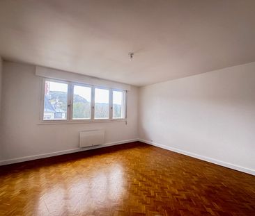 Location Appartement 5 pièces 125m² - Photo 2