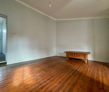 Tidy one bedroom house with sundrenched rear yard - Photo 1