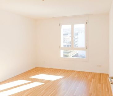 3.5 room apartment on the 3rd floor - Photo 2