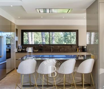 GRIMAUD - DOMAINE PRIVÉ - VILLA 6 CHAMBRES - PISCINE - Photo 6