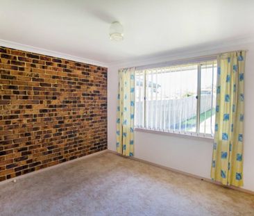 RARELY FOUND - TORRENS TITLED DUPLEX - Photo 6