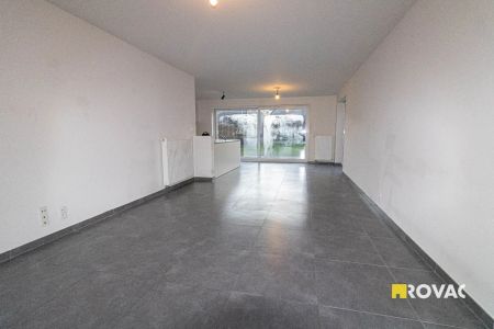 Halfopen nieuwbouwwoning met carport en tuin - Photo 5