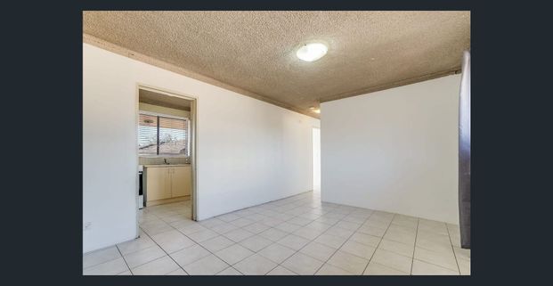 Walk To Westfields - Photo 1