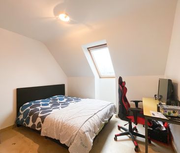 Ruim appartement met twee slaapkamers en hobbykamer nabij centrum B... - Foto 6