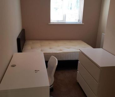 6 bedroom house to rent - Photo 5