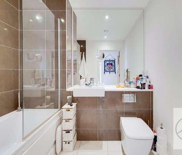 Cherry Orchard Road, East Croydon, CR0 - Photo 4