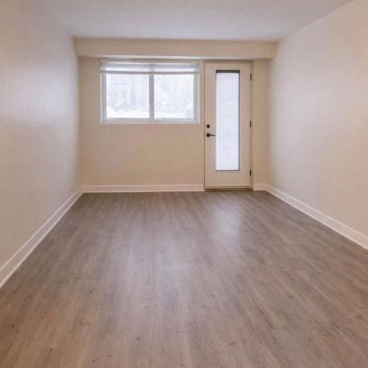 1 CH - 1 SDB - Montréal - $1,140 /mo - Photo 1
