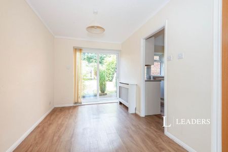 3 bedroom house to rent - Photo 3