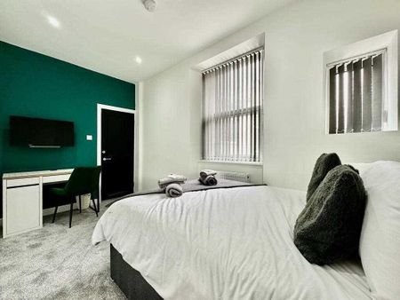 4 bedroom house share to rent - Photo 3