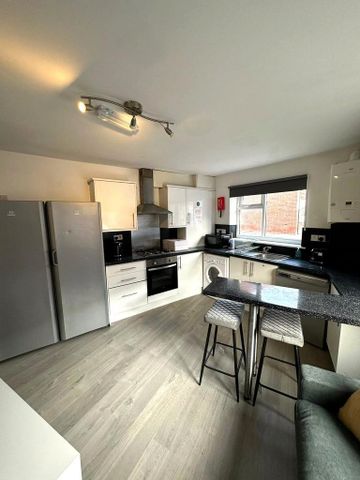 1 bedroom property to rent - Photo 3