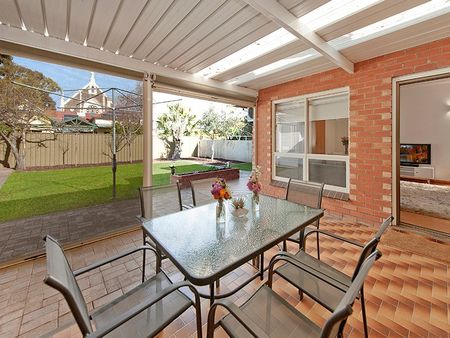 5-bedroom shared house / townhouse, Alfred Street - Photo 3