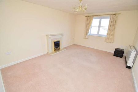 Spruce Court, Wakefield, WF2 - Photo 4